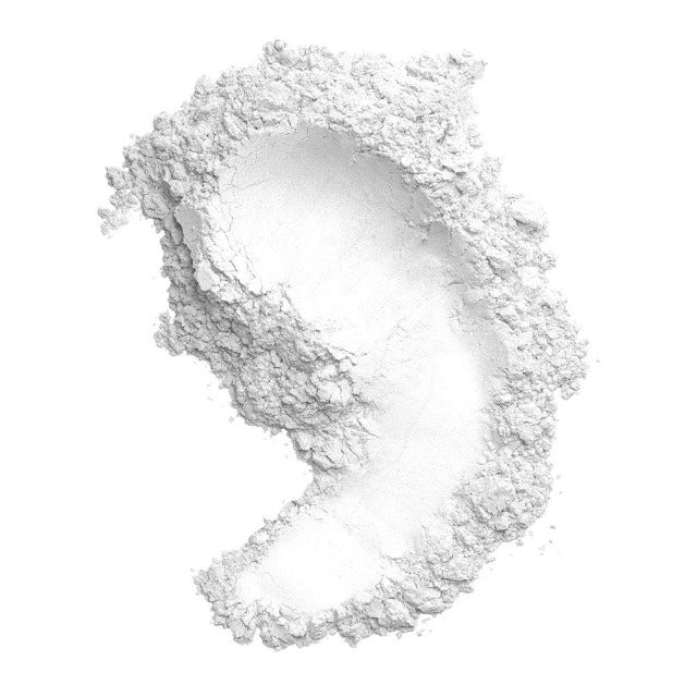 Mineral Translucent Setting Powder by Terre Doree minimizes the appearance of fine lines and pores.